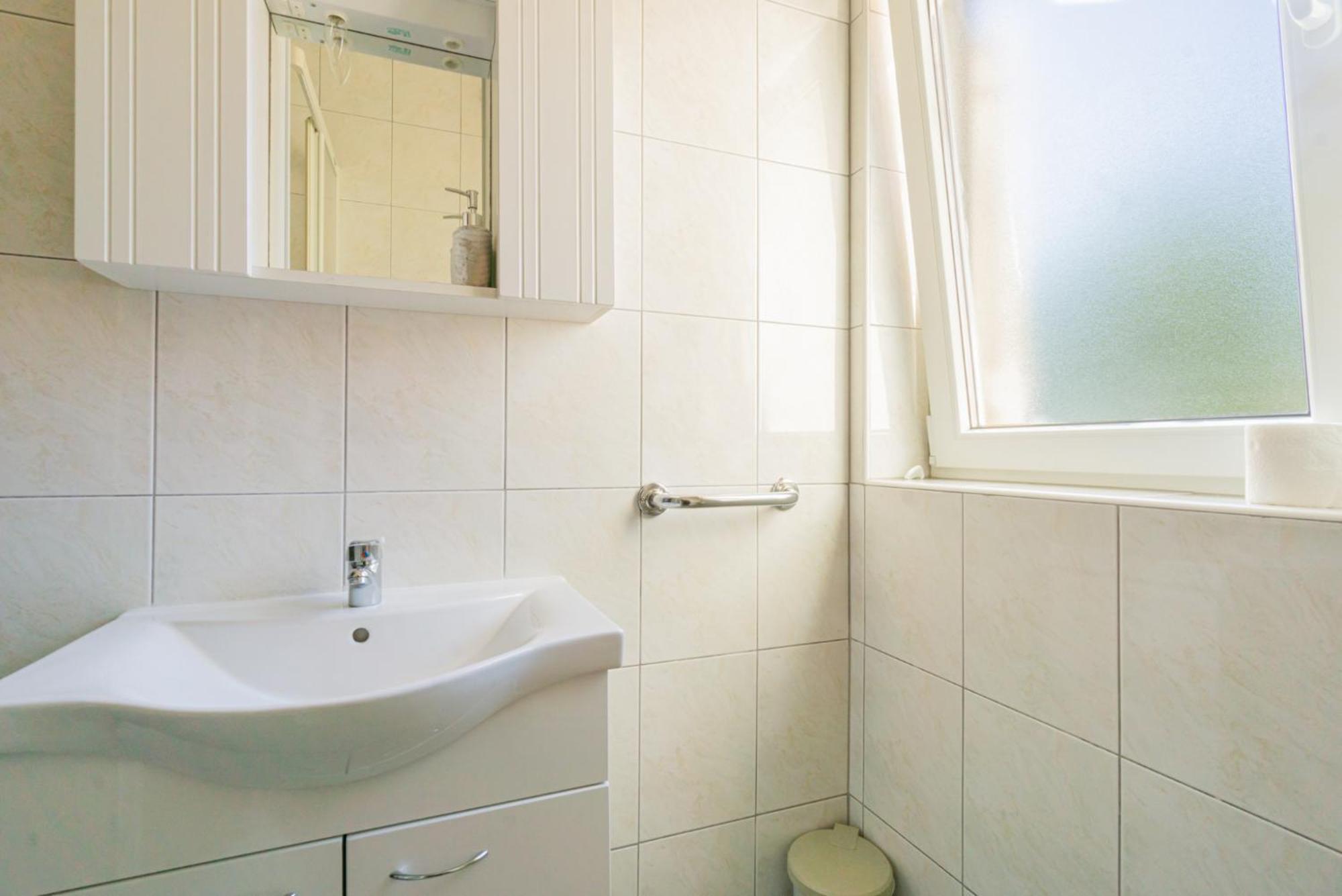 Galinec With Mountain And Seaview Apartman Metajna Szoba fotó