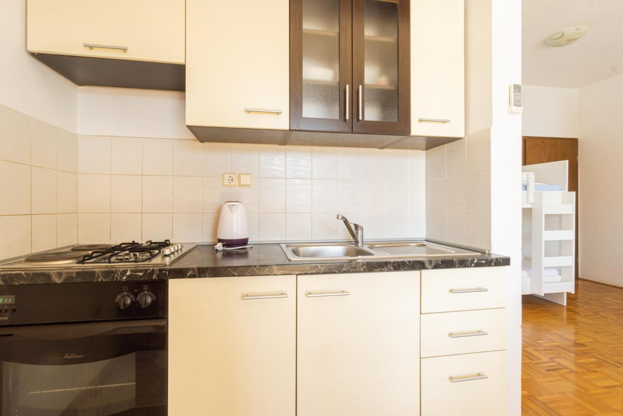 Galinec With Mountain And Seaview Apartman Metajna Szoba fotó