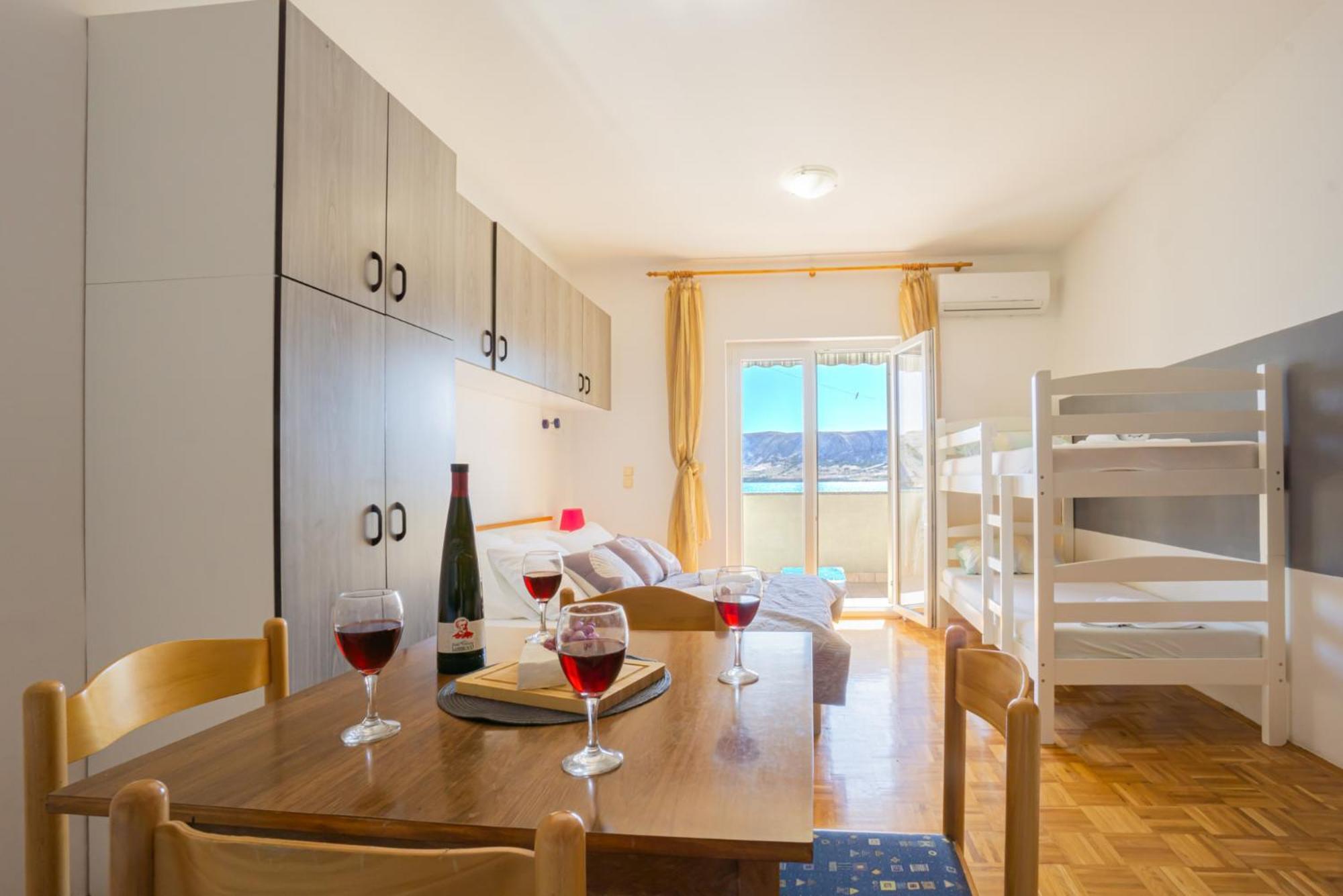 Galinec With Mountain And Seaview Apartman Metajna Szoba fotó