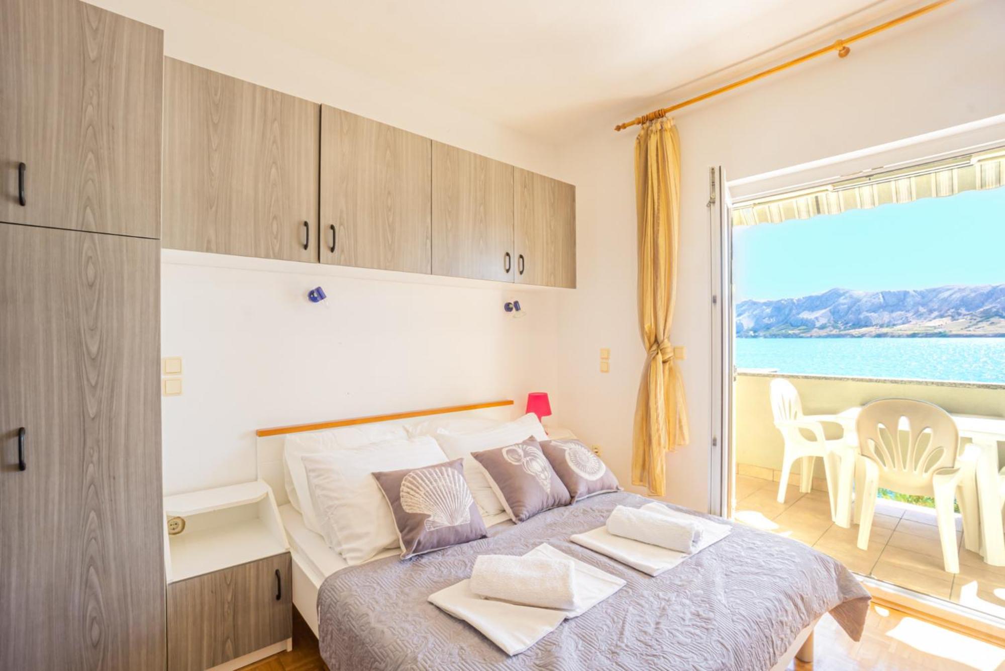 Galinec With Mountain And Seaview Apartman Metajna Szoba fotó